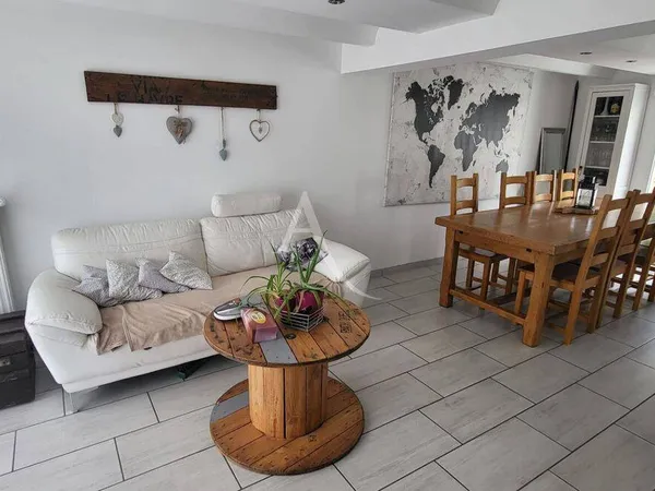 Maison 6 pièces 103 m²