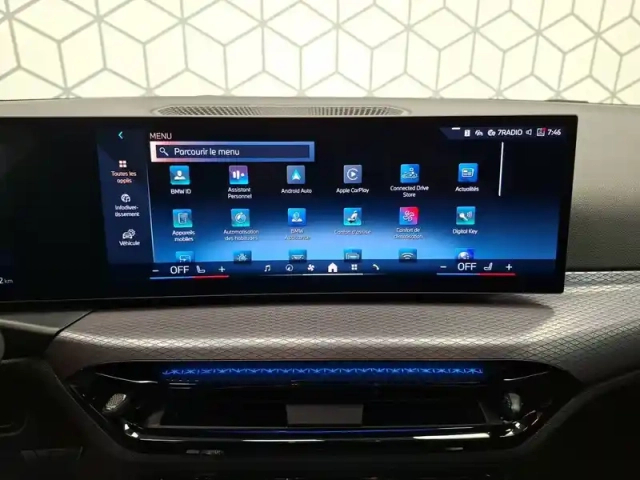 Bmw I4 edrive40 — photo 17