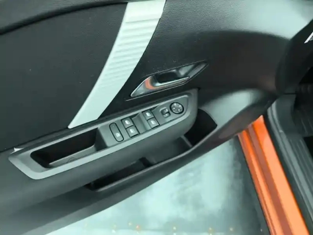 Citroën C4 puretech 100 s&amp;s bvm6 feel — photo 20