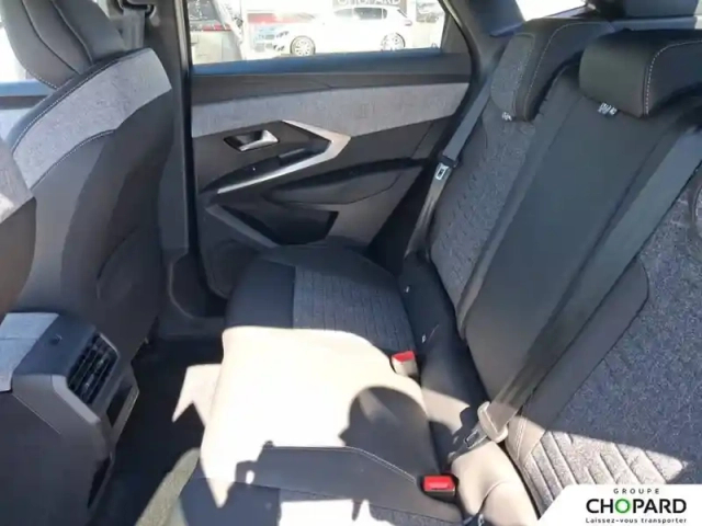 Peugeot 3008 electrique 210 ch 73 kwh — photo 10