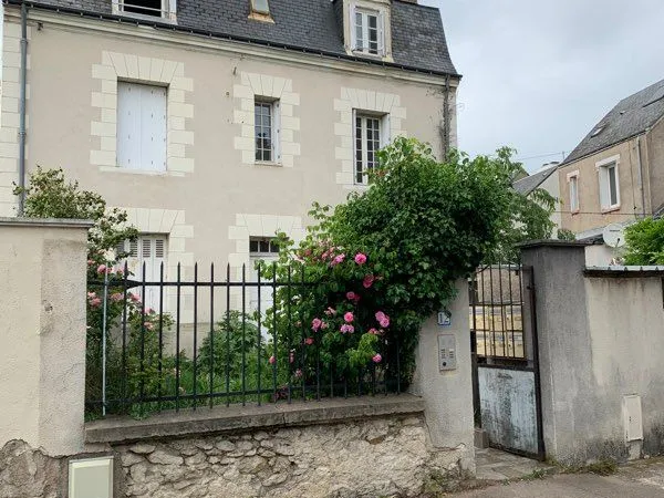 Tours Velpeau — T2 meublé de 31 m² dans maison tourangelle avec jardin