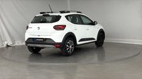 Dacia Sandero 1.0 TCe 90ch Confort CVT -22 — photo 5