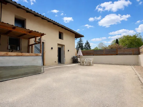 Maison 3 pièces 84 m²
