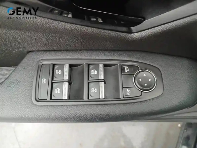 Renault Megane e-tech ev40 130ch standard charge — photo 50