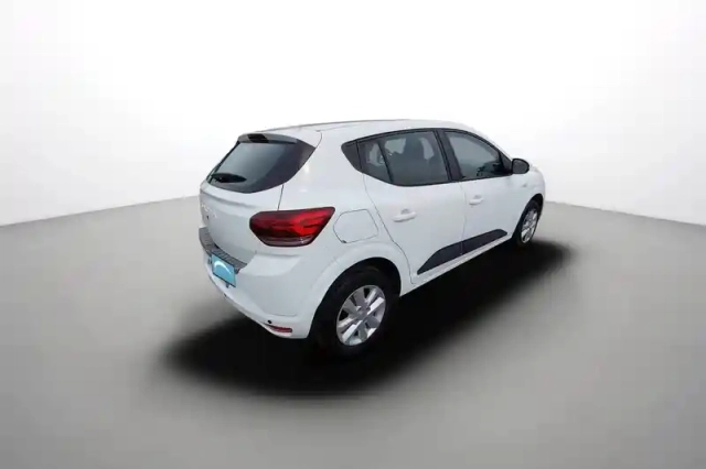Dacia Sandero eco-g 100 — photo 6