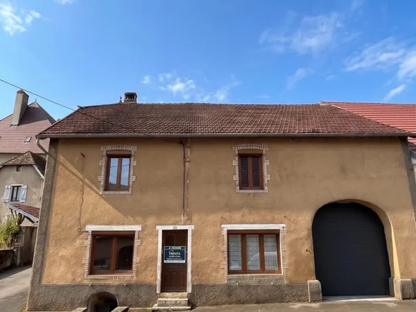 Opportunité Investisseur / Rénovation : Maison de village de 1