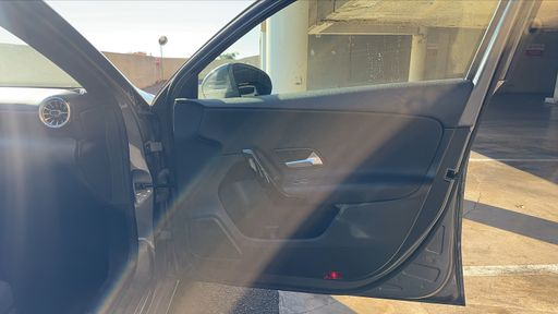 Mercedes Classe A 180 d 116 7G-DCT - Business – 2018 – 135000 km – Diesel – Boîte Automatique — photo 26