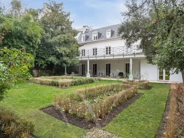 Maison de luxe 9 pièces 731 m²