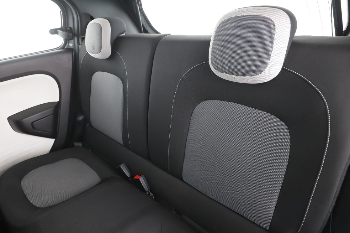 Renault Twingo 1.0 SCe Zen — photo 13