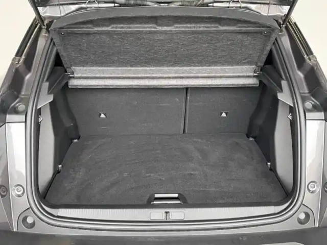 Peugeot 2008 1.2 puretech 130ch s&amp;s allure pack eat8 — photo 9