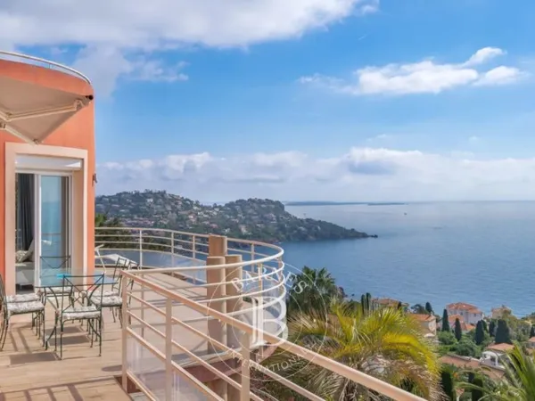 THÉOULE - VILLA FAMILIALE AVEC VUE MER PANORAMIQUE