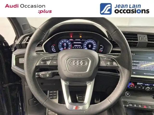 Audi Q3 sportback 35 tfsi 150 ch s tronic 7 — photo 12
