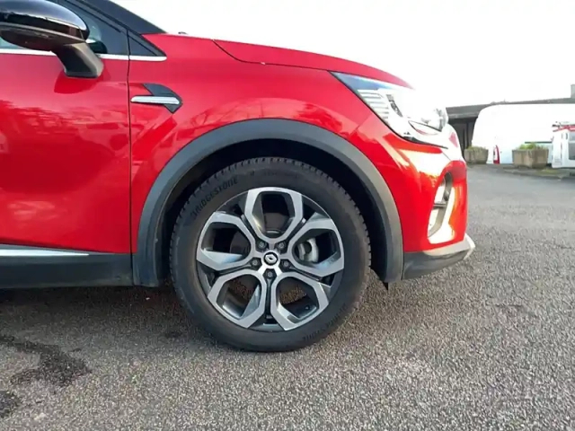 Renault Captur e-tech 145 - 21 — photo 21