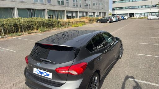 Ford Focus 1.0 EcoBoost 125 - ST Line – 2019 – 96540 km – Essence – Boîte Manuelle — photo 3