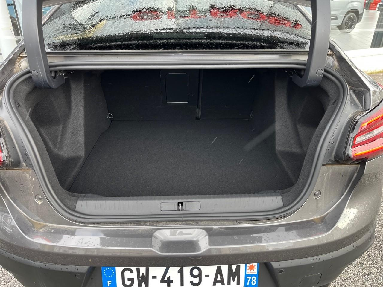 Citroën C4 X hybride 136 e-dcs6 max — photo 6
