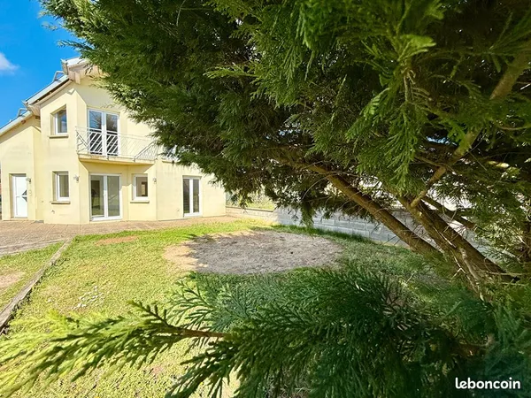 Maison 5 pièces 142 m²
