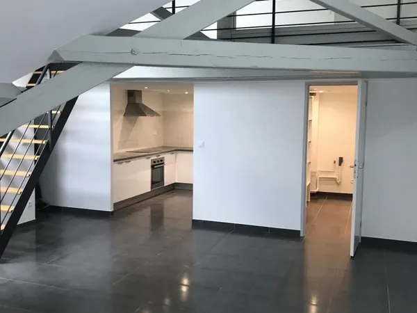 F3 111 m 2 NANCY GARE