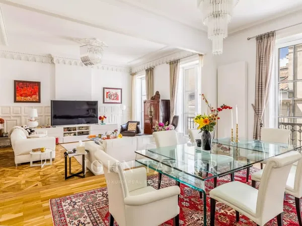 JARDIN PUBLIC - APPARTEMENT BOURGEOIS - JOHN TAYLOR