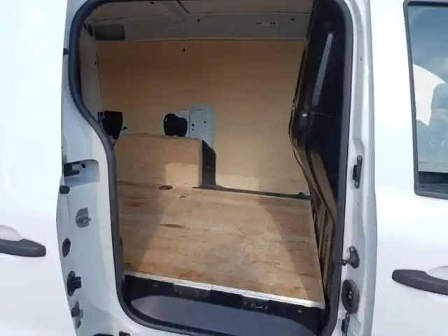 Renault Express Van 1.5 blue dci 95ch confort 22 — photo 12
