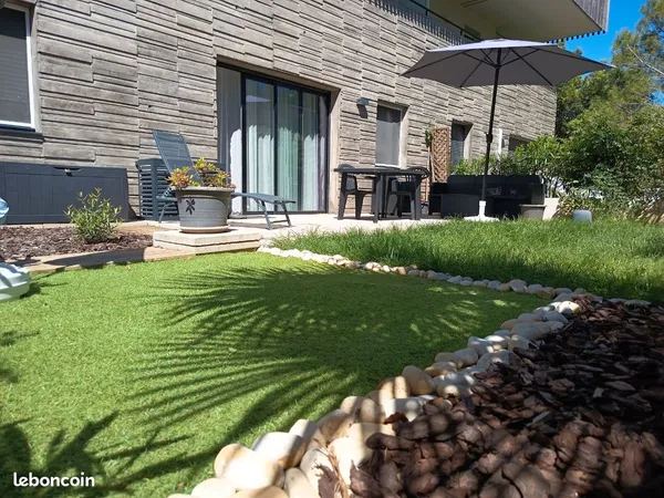 Appartement 3 pièces 69 m2 avec terrasse et jardin Quartier Port Marianne Parc Georges Charpak Montp