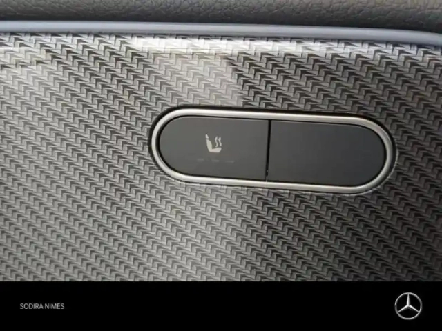 Mercedes Gla 180 d 116ch amg line 8g-dct — photo 12