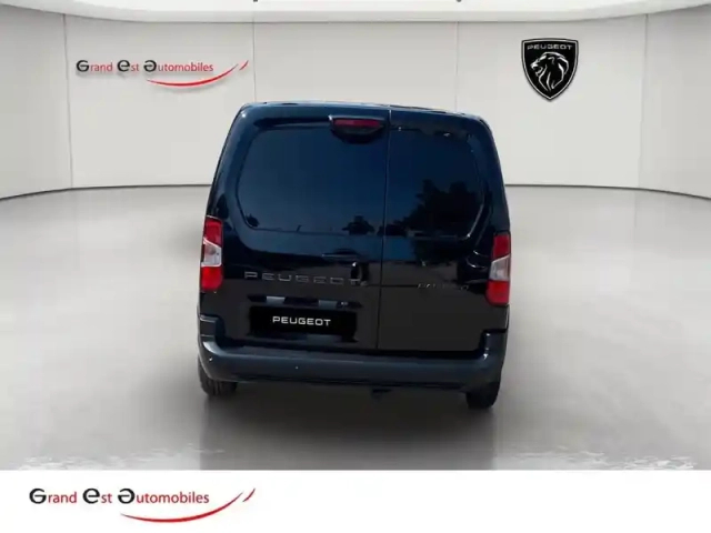 Peugeot Partner m diesel 130ch automatique pack premium connect — photo 19