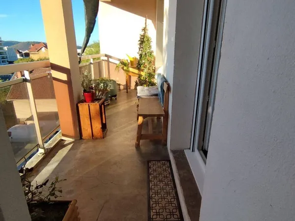 Appartement 4 pièces 76 m²
