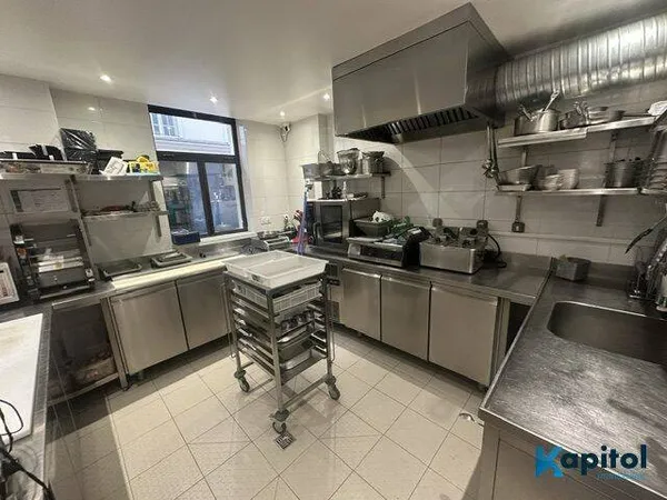 Fonds de commerce 82 m²