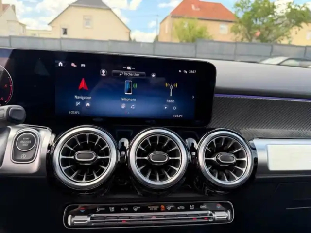 Mercedes Glb 200 d amg line — photo 40