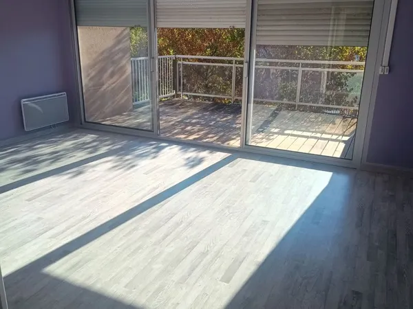 Location appartement de 100m2 + terrasse