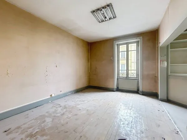 Appartement 8 pièces 202 m²