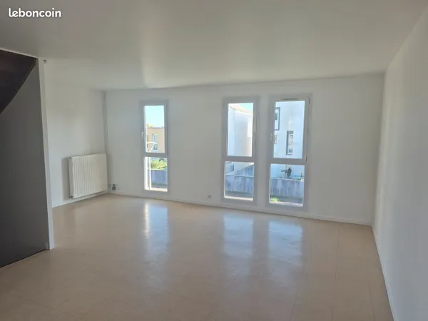 Location maison F5
