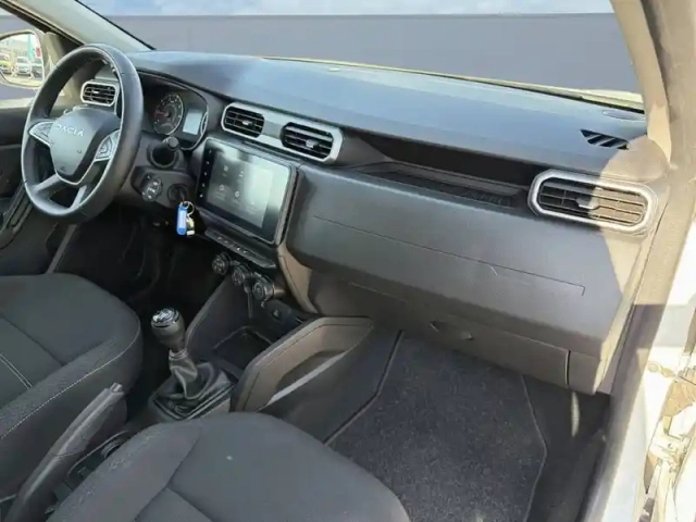 Dacia Duster eco-g 100 4x2 — photo 18