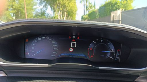 Peugeot 508 1.5 BlueHDi 130 EAT8 - Allure – 2021 – 142335 km – Diesel – Boîte Automatique — photo 15