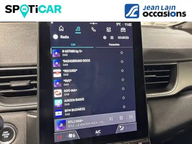 Renault Captur tce 90 ch — photo 14