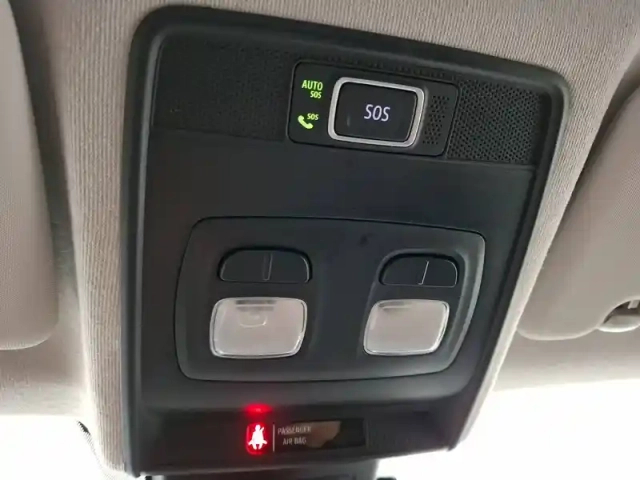 Renault Captur blue dci 95 — photo 60