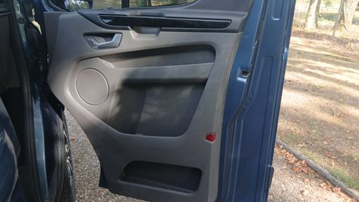 Ford Transit Custom VU 2.0 EcoBlue 185 BVA - Sport – 2020 – 96455 km – Diesel – Boîte Automatique — photo 39