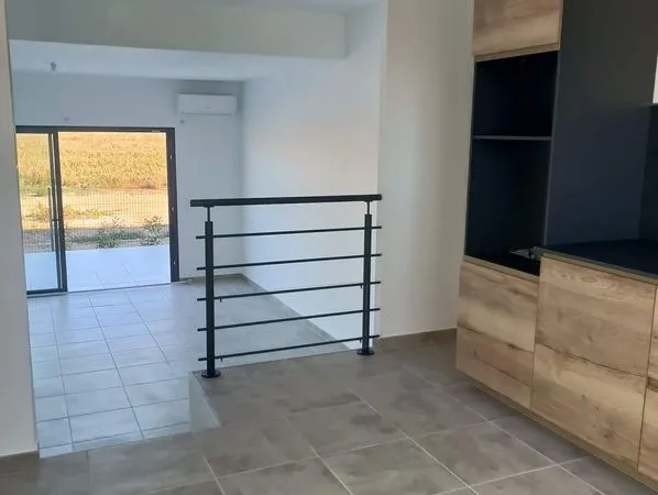 Villa à louer 75 m2, Cabestany, 2 chambres