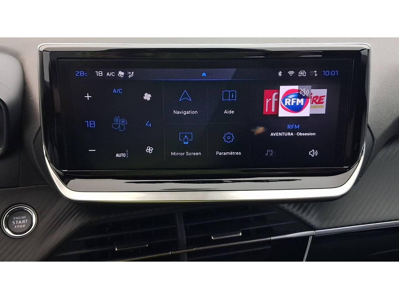 Peugeot 2008 hybrid 145 e-dcs6 allure — photo 20