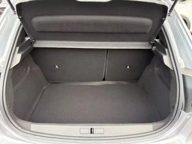 Peugeot 208 hybrid 100 e-dcs6 style — photo 8