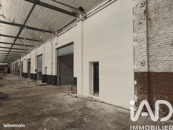 Parking/box 102 m² Roubaix