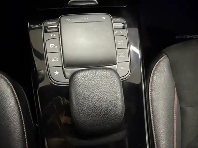 Mercedes Classe A 200 d amg line — photo 19