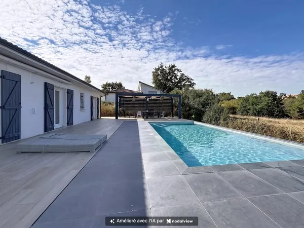 Lapeysouse Fossat, Maison de 150 m² avec piscine.