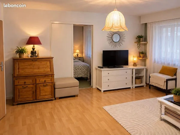 Appartement T4 de 82m² avec balcon - Calme, lumineux & fort potentiel