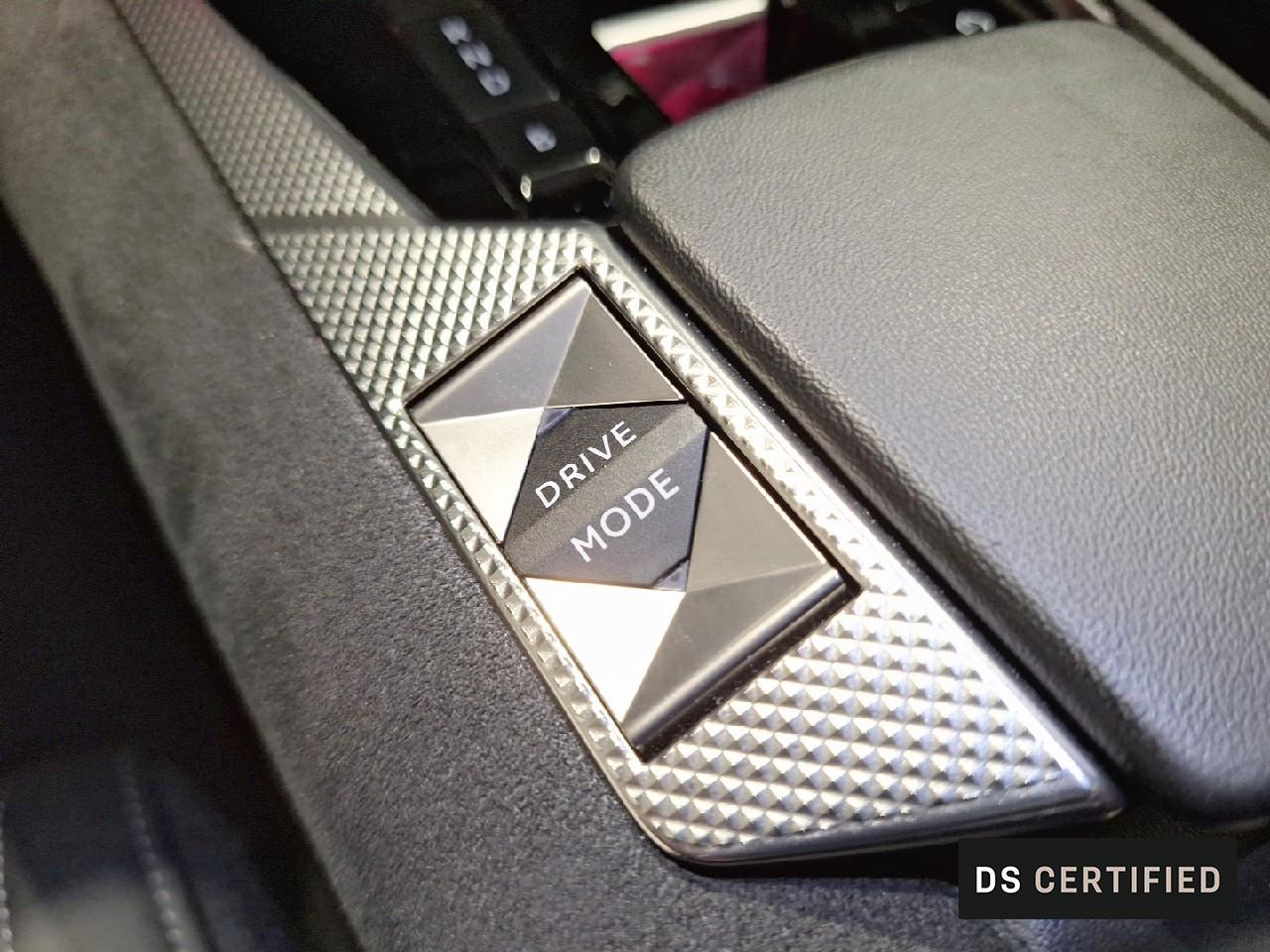 Ds Ds 4 hybride e-tense 225 eat8 performance line+ — photo 19