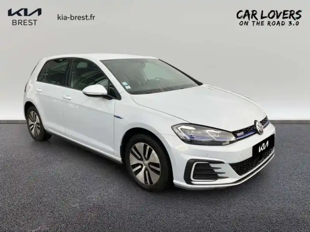 Volkswagen Golf 1.4 tsi 150 hybride rechargeable dsg6 — photo 19