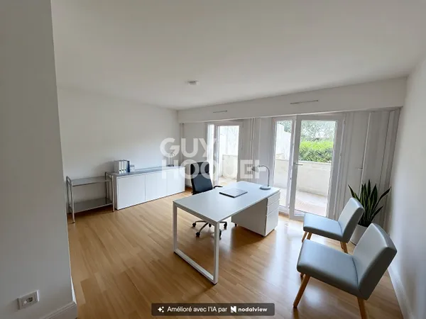 Local professionnel Chelles 1 pièce 39.64 m2