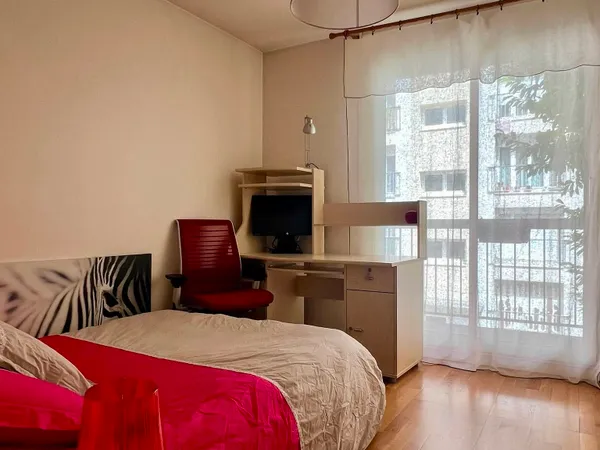 Loue chambre en colocation dans appartement