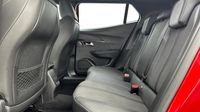 Peugeot 2008 1.2 PureTech 130ch S&S GT EAT8 — photo 10