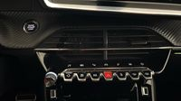 Peugeot 2008 1.2 PureTech 130ch S&S GT Line EAT8 7cv — photo 26